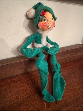 Annalee Mobilitee 1957 Green Christmas Elf